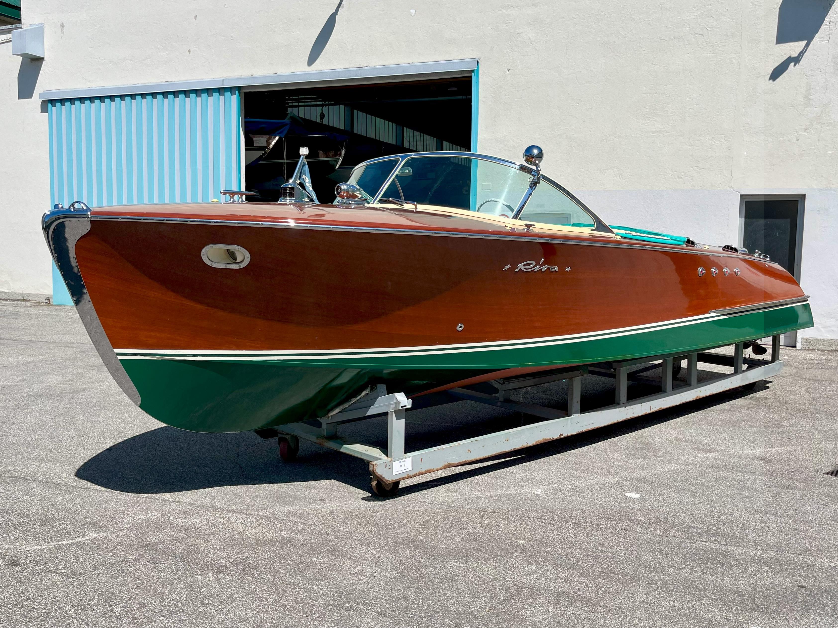 1960 RIVA TRITONE 